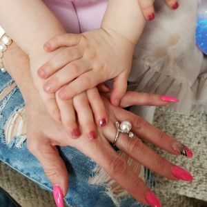 Meet your Posher, Louella